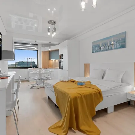 2bdr With Sea View & Pool Access *